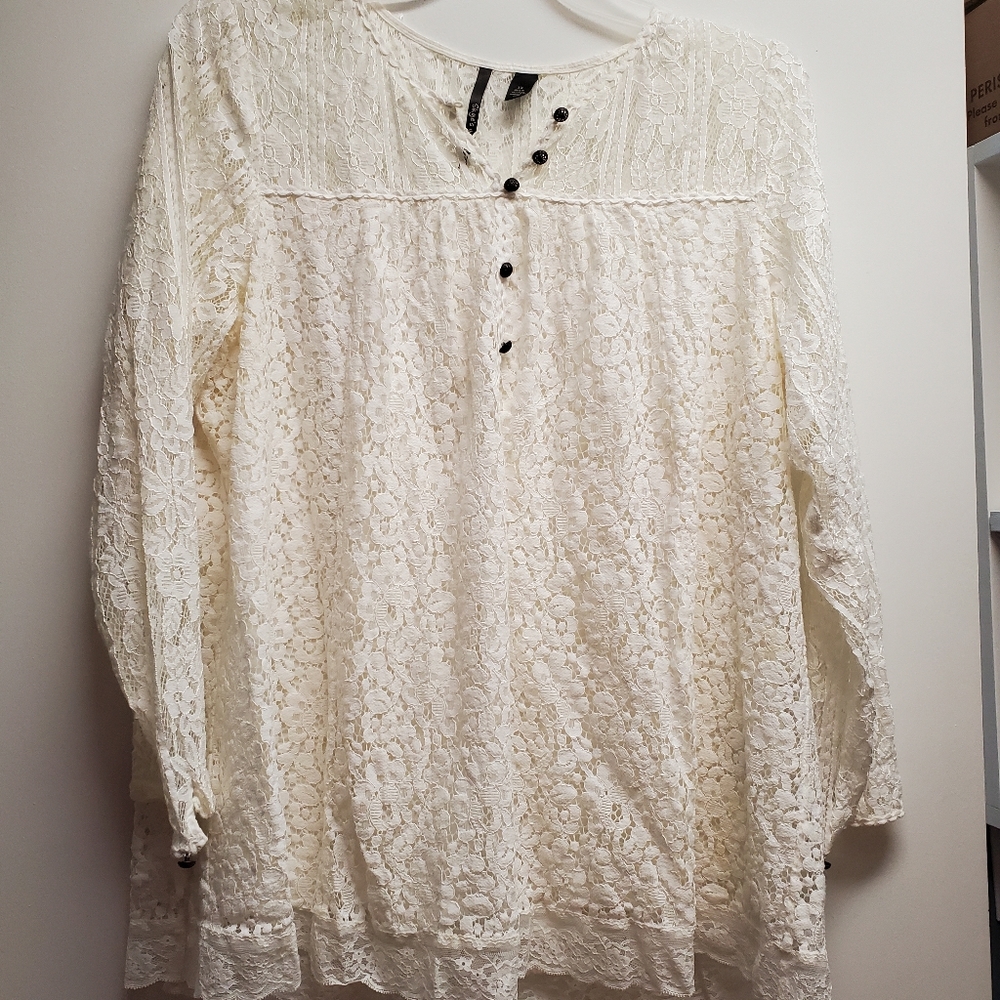 Lace shirt